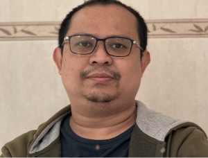 Portrait of Thet Naing Tun